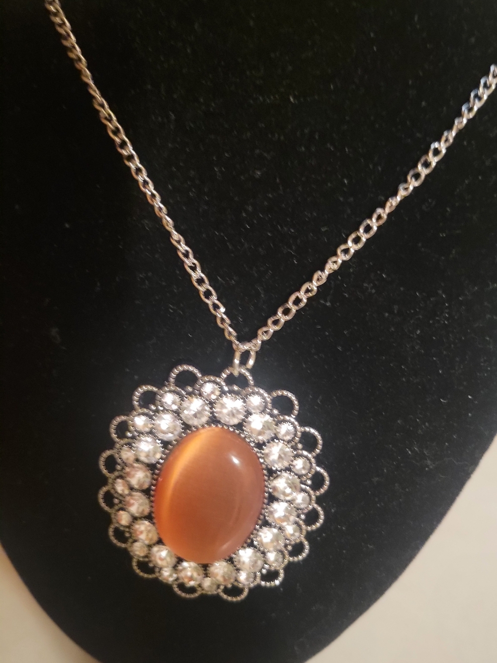 Paparazzi Oh My Medallion Necklace with Brown Centerstone and Crystal Halo NEW